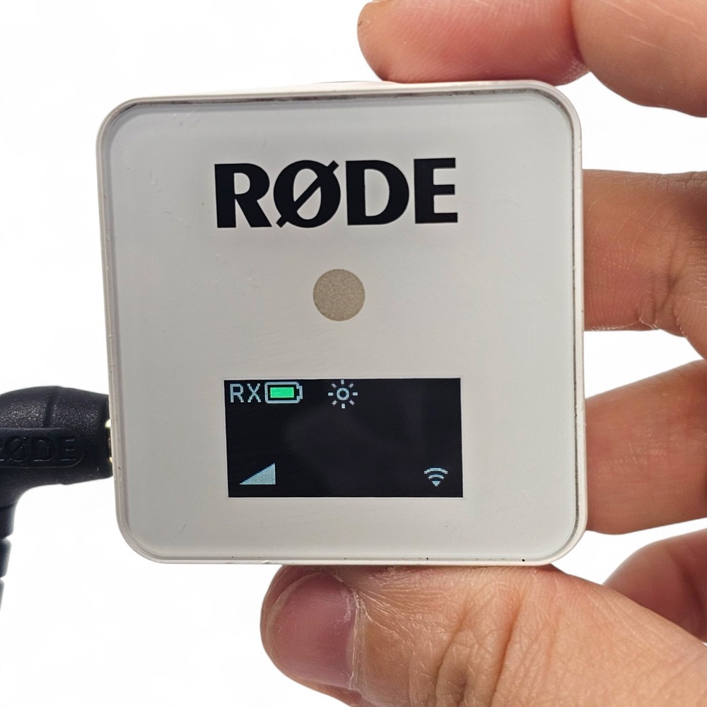 RODE Wireless GO White Receiver RX + SC2 Cable | Compact Wireless Mic - Picture 2 of 8